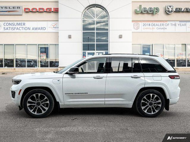 2023 Jeep Grand Cherokee 4xe Overland | Plug in Hybrid in Cars & Trucks in Grande Prairie - Image 2