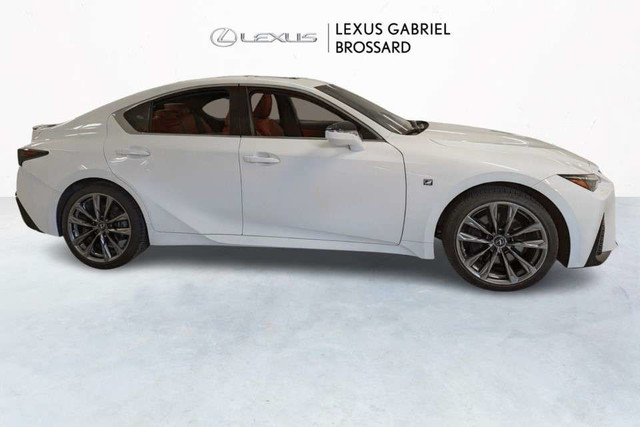 2021 Lexus IS 350 F-SPORT 2 + TOIT in Cars & Trucks in Longueuil / South Shore - Image 4