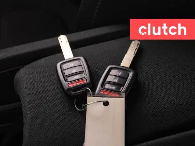 2019 Honda Civic LX w/ Apple CarPlay & Android Auto, Heated Fron in Cars & Trucks in Ottawa - Image 42