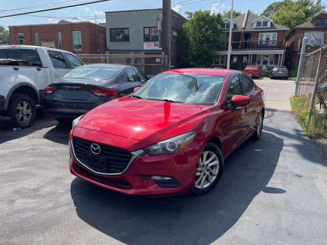 2018 Mazda MAZDA3 GX *SAFETY FEATURES, BACKUP CAM, SPORTS MODE* in Cars & Trucks in Hamilton