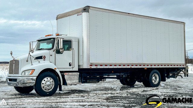 2016 KENWORTH T370 TRUCK DRY BOX VAN WITH TAILGATE in Heavy Trucks in Chilliwack - Image 4