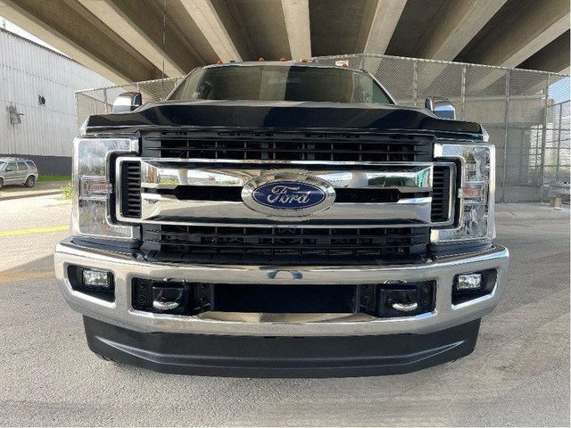 2018 Ford F-350 FX4 LB DRW 4WD DIESEL PWR HEAT SEATS 5TH PKG TON in Cars & Trucks in Delta/Surrey/Langley - Image 2
