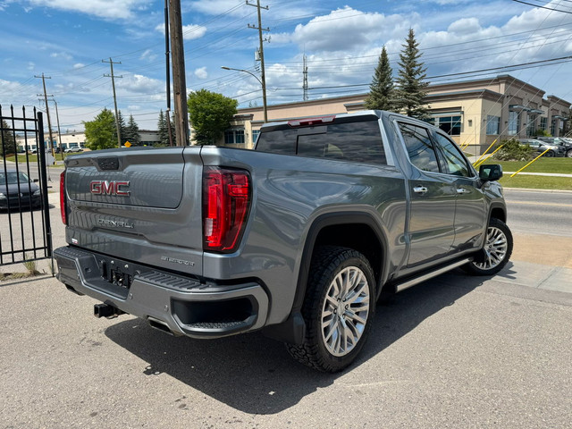 2019 GMC Sierra 1500 Denali 6.2L V8 4WD Technology & Tow Package in Cars & Trucks in Calgary - Image 4