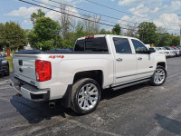 • Power_Steering • Power_Brakes • Power_Windows • Power_Mirrors • Power_Locks • Keyless_Entry • Air_... (image 4)