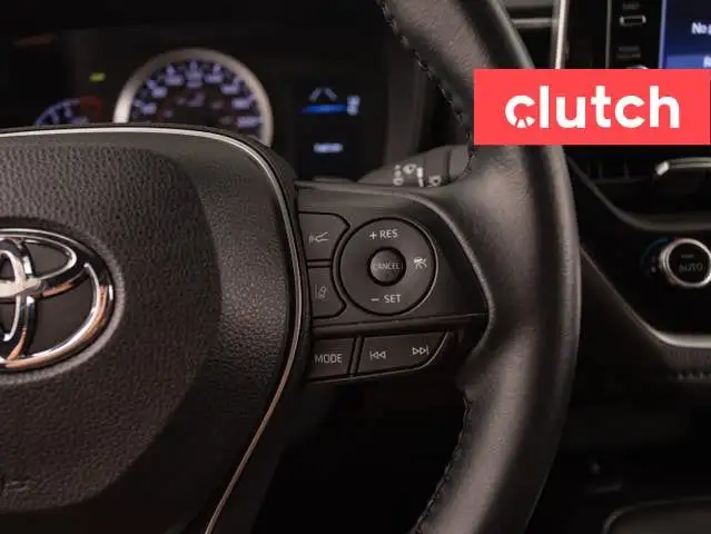 2021 Toyota Corolla SE w/ Apple CarPlay & Android Auto, Heated F dans Autos et camions dans Ottawa - Image 25