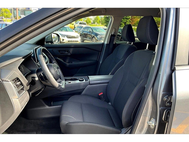 2024 Nissan Rogue in Cars & Trucks in Barrie - Image 3