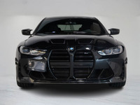 This aggressive 2021 BMW M4 Competition Coupe delivers blistering performance and cutting-edge luxur... (image 5)