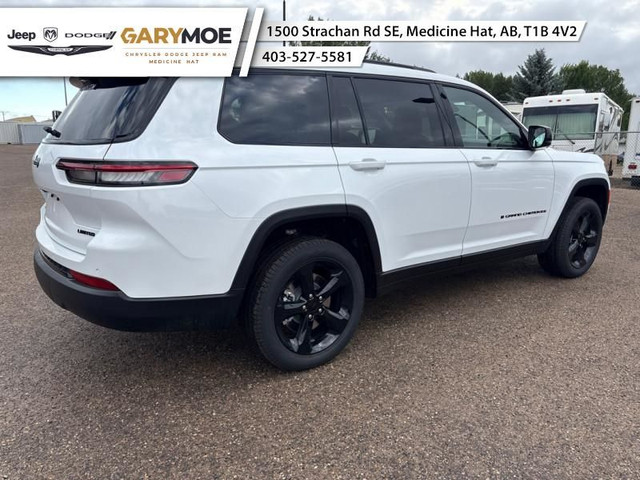 2025 Jeep Grand Cherokee L Limited - Sunroof in Cars & Trucks in Medicine Hat - Image 3