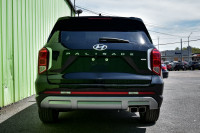 This 2024 Hyundai Palisade is for sale today. This SUV has 51,669 kms. It's black in colour and is c... (image 4)