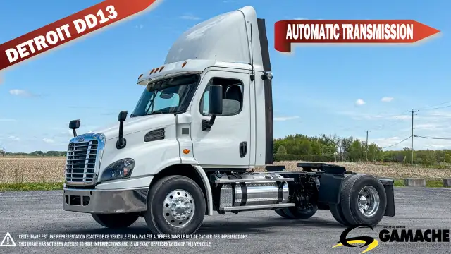 2017 FREIGHTLINER CASCADIA CA113DC DAY CAB in Heavy Trucks in Chilliwack - Image 2