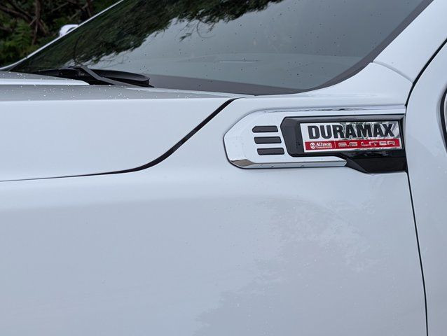 2025 GMC Sierra 2500HD Denali- Max Trailering Pkg - Tech Pkg in Cars & Trucks in Barrie - Image 3