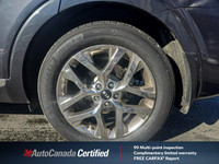 Odometer is 13581 kilometers below market average! Gray 2019 Kia Sorento AWD 8-Speed Automatic 3.3L... (image 6)