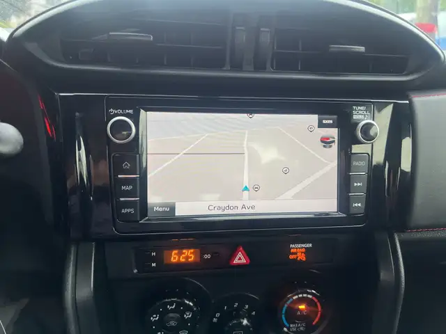 2018 Subaru BRZ Manual Premium dans Autos et camions dans Ville de Toronto - Image 13