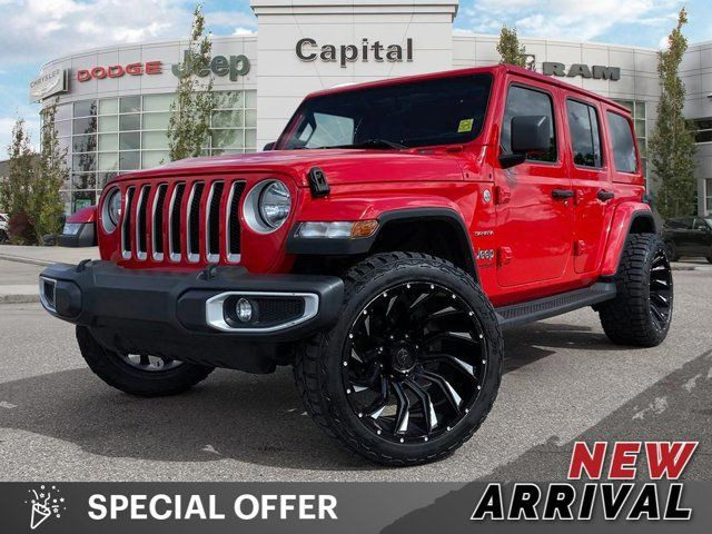 2021 Jeep Wrangler Unlimited Sahara | Aftermarket Wheels in Cars & Trucks in Edmonton