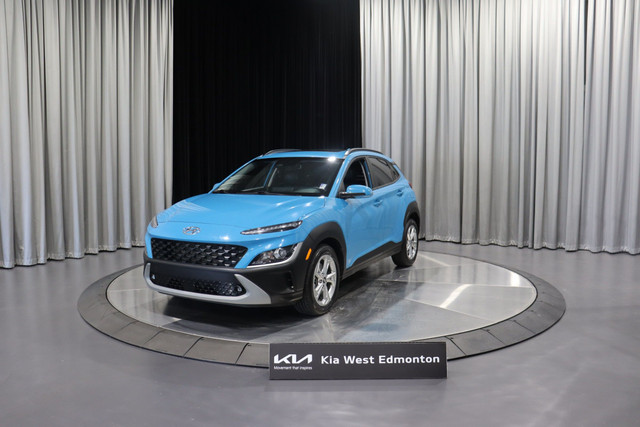 2022 Hyundai Kona 2.0L Preferred Sun & Leather Package AWD /... dans Autos et camions  à Ville d’Edmonton - Image 3