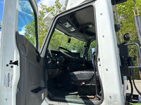 2019 INTERNATIONAL LT625;Heavy Duty Trucks - CONVENTIONAL W/O SLEEPER Penske Location 632 BELGRAVE W... (image 8)