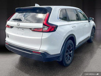 *2023 Honda CR-V LX | Turbocharged Efficiency | Spacious Interior | AWD* The 2023 Honda CR-V LX blen... (image 5)