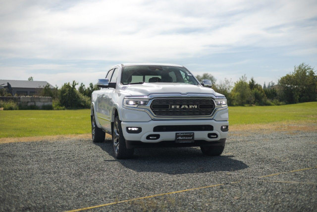 2021 Ram 1500 in Cars & Trucks in Delta/Surrey/Langley - Image 3