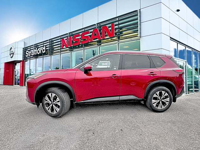2022 Nissan Rogue SV | AWD | MOONROOF | COLLISION WARNING | LOW  in Cars & Trucks in Stratford - Image 4
