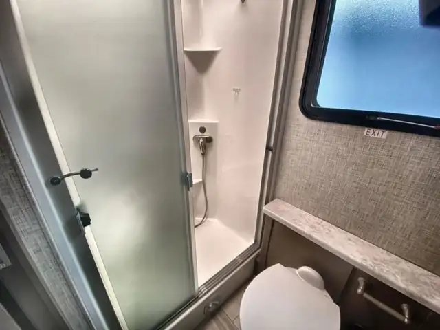 2023 Thor Motor Coach Aria 3401 in RVs & Motorhomes in Abbotsford - Image 27