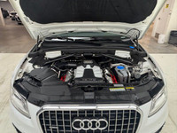 BLACK LEATHER SEATING SURFACES,NAVIGATION PACKAGE -inc: Speech Dialogue System Front & Rear Parking... (image 8)