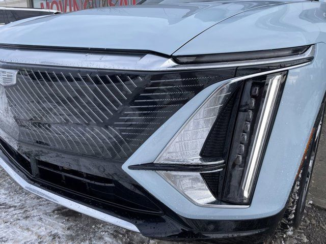 2024 Cadillac LYRIQ Tech in Cars & Trucks in Calgary - Image 4