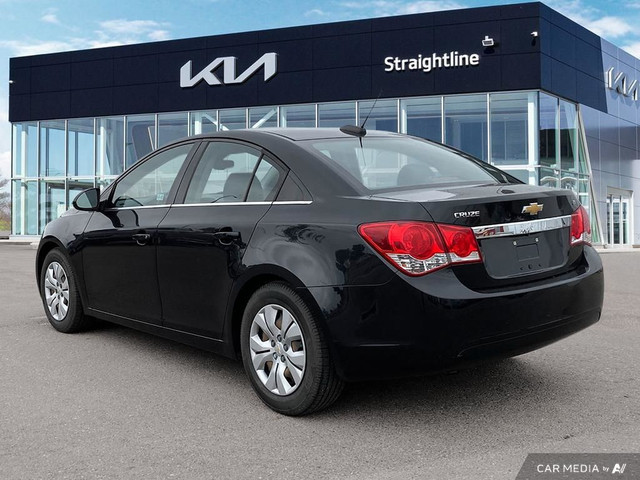 2015 Chevrolet Cruze 1LT Cheap Transportation in Cars & Trucks in Medicine Hat - Image 4