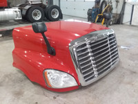 2013 Freightliner Cascadia Hood