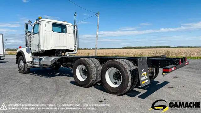 2010 WESTERN STAR 4900FA DAY CAB LONG CHASSIS in Heavy Trucks in Chilliwack - Image 6