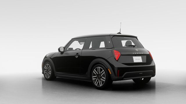 2025 MINI 3 Door Cooper C in Cars & Trucks in Laval / North Shore - Image 2