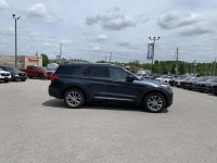 Leather Seats! This 2022 Explorer is ready to go beyond your expectations, designed to help you play... (image 3)