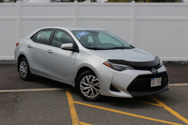 2018 Toyota Corolla Le | Cam | USB | HtdSeats | Bluetooth | Keyl in Cars & Trucks in Saint John - Image 2