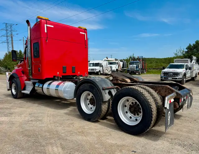2017 Kenworth T-880 Heavy Spec *WE FINANCE* in Heavy Trucks in Sudbury - Image 4