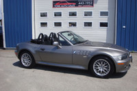 2002 BMW Z3 Series 2.5i