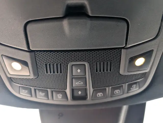 2021 Lincoln Navigator Reserve 3.5L, HIGH OUTPUT, NAVIGATION,... in Cars & Trucks in Calgary - Image 30