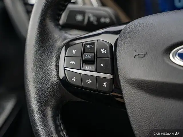 2021 Ford Escape Titanium Hybrid | Adaptive Cruise Control in Cars & Trucks in Windsor Region - Image 19