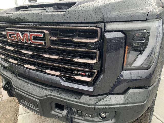 2025 GMC Sierra 2500HD AT4X in Cars & Trucks in Calgary - Image 3
