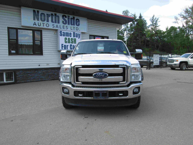 2016 Ford 1 Ton Trucks Lariat in Cars & Trucks in Prince George - Image 2