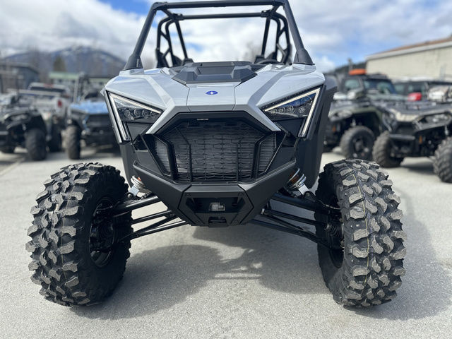 2024 Polaris Industries RZR PRO XP SPORT - GHOST GRAY in ATVs in Whistler - Image 2