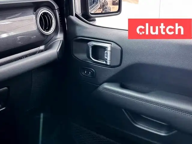 2021 Jeep Wrangler Unlimited Sahara 4X4 w/ Apple CarPlay, Heated in Cars & Trucks in Ottawa - Image 40