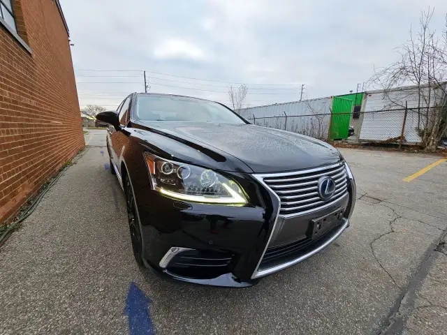 2014 Lexus LS 600H AWD-NAVI-MASSAGE SEAT-DVD- LWB in Cars & Trucks in Oakville / Halton Region - Image 4