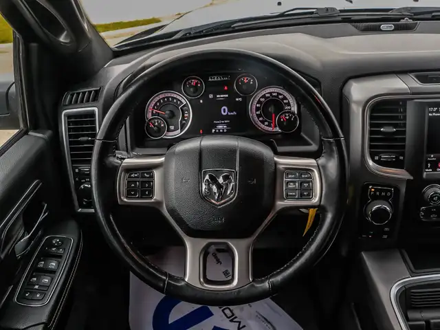 2021 RAM 1500 Classic SLT Warlock | GPS | Park Senses | Back-... in Cars & Trucks in London - Image 4