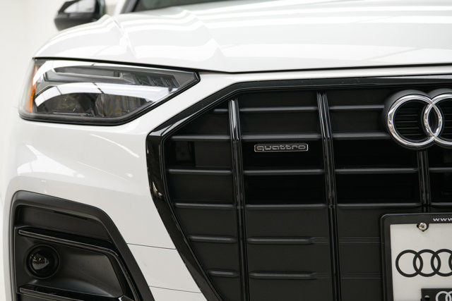 2024 Audi Q5 Komfort | Leather | Black Optics | Power Tailgate in Cars & Trucks in Winnipeg - Image 3