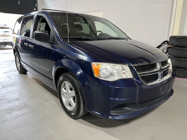  2013 Dodge Grand Caravan SE / SOLD AS IS / BENCH SEATS / ONLY $ in Cars & Trucks in Mississauga / Peel Region - Image 2