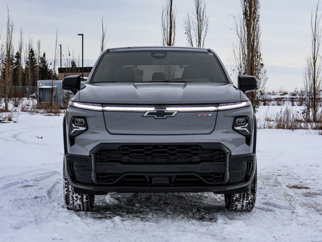 2025 Chevrolet Silverado EV Extended Range RST in Cars & Trucks in Strathcona County - Image 2