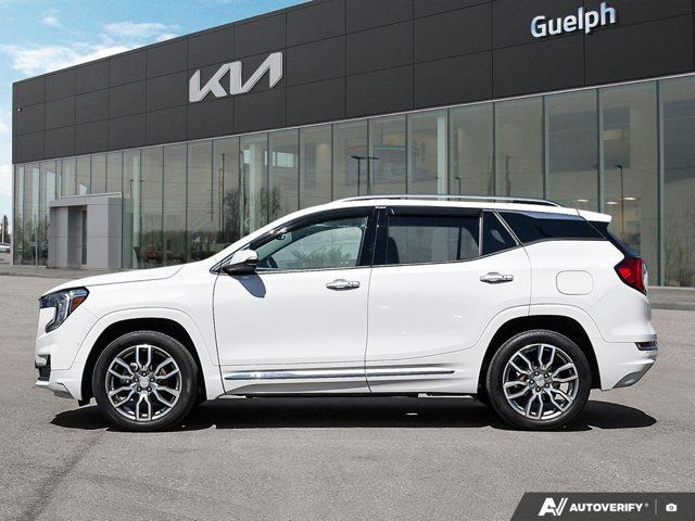 2024 GMC Terrain Denali | AWD | Leather | Nav | Roof in Cars & Trucks in Guelph - Image 3