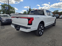 DEMO SPECIAL!!!!! This Brand New STAR WHITE METALLIC TRI-COAT 2024 FORD F-150 LIGHTNING PLATINUM is... (image 6)