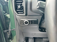 Recent Arrival! 6 Speakers, AM/FM radio: SiriusXM, Block heater, Body-Coloured Door Handles, Class I... (image 7)
