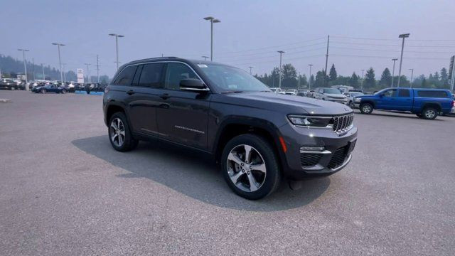2023 Jeep Grand Cherokee 4xe Limited in Cars & Trucks in Prince George - Image 2