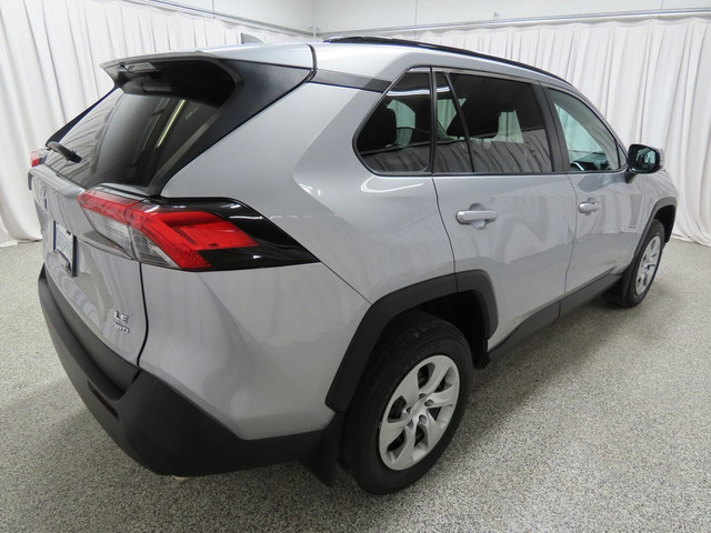 2021 Toyota RAV4 LE AWD in Cars & Trucks in Bridgewater - Image 3